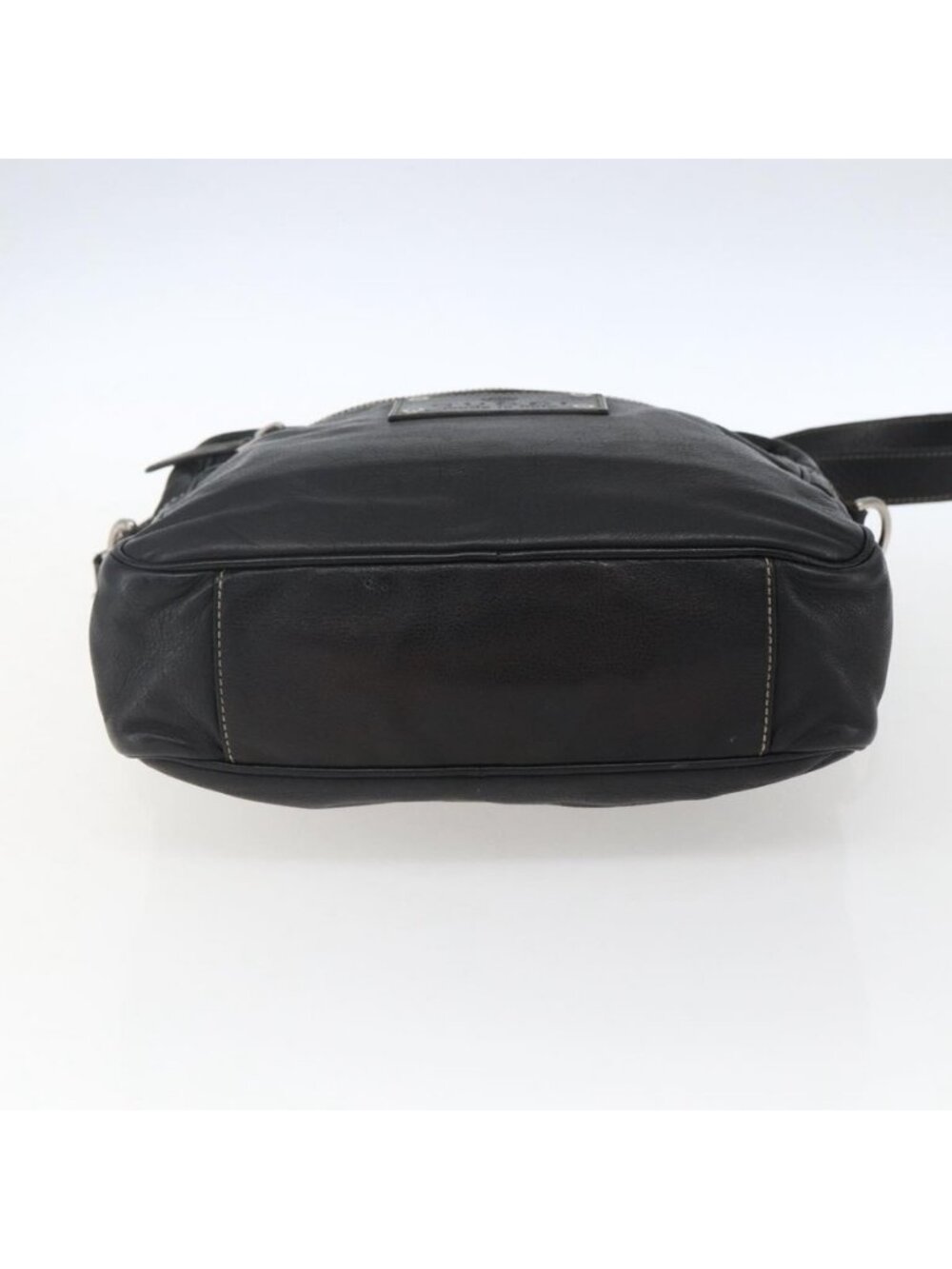 Authentic GUCCI Shoulder Bag Leather Black Silver 201451 - Picture 16 of 16